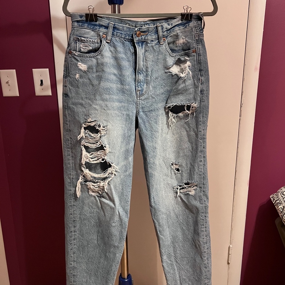 American Eagle Distressed Light Blue Jeans